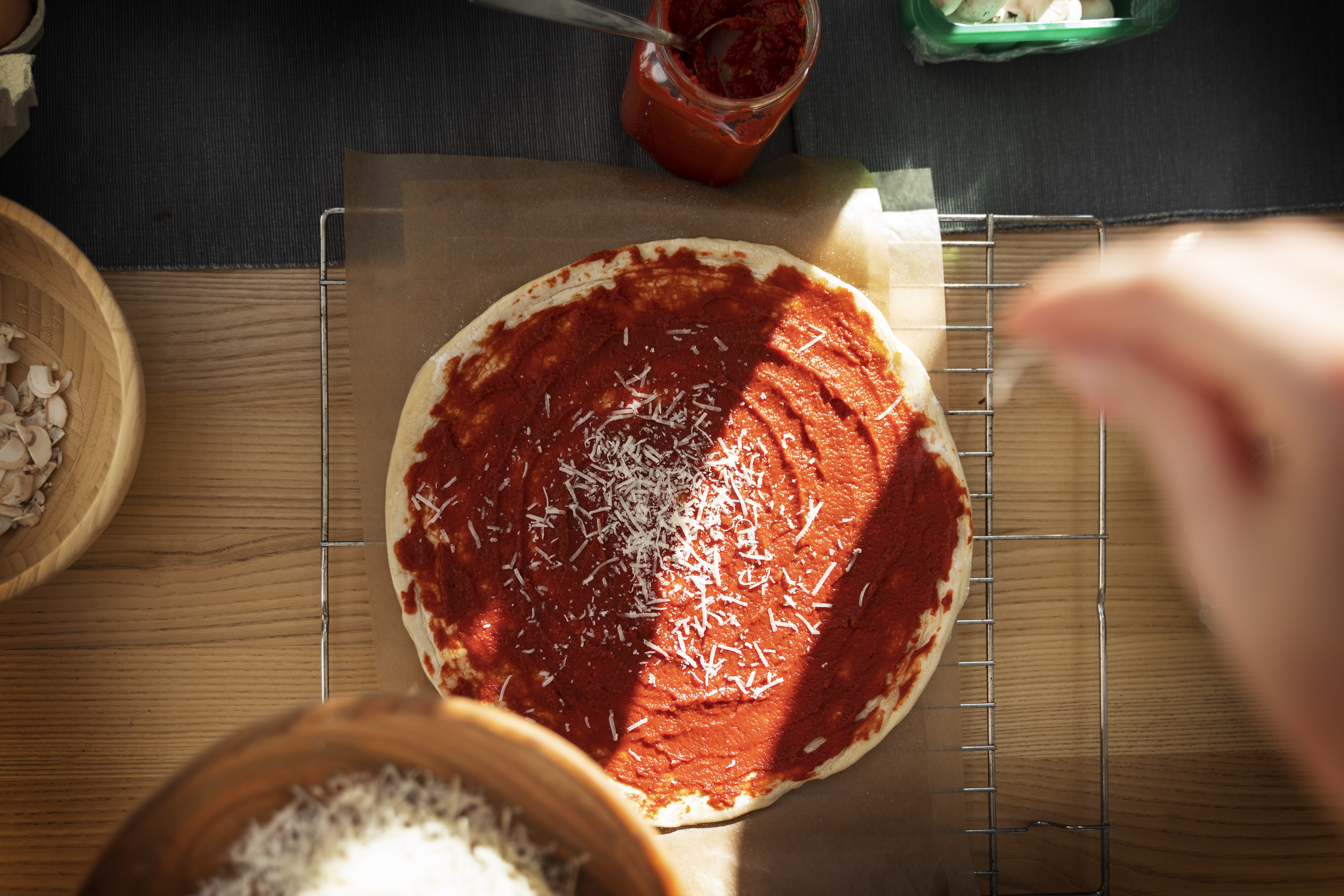 Como fazer pizza em casa