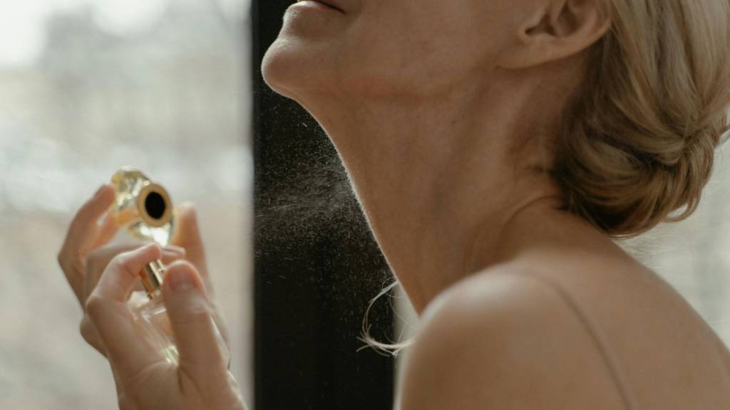 Como escolher seu perfume ideal, segundo perfumistas
