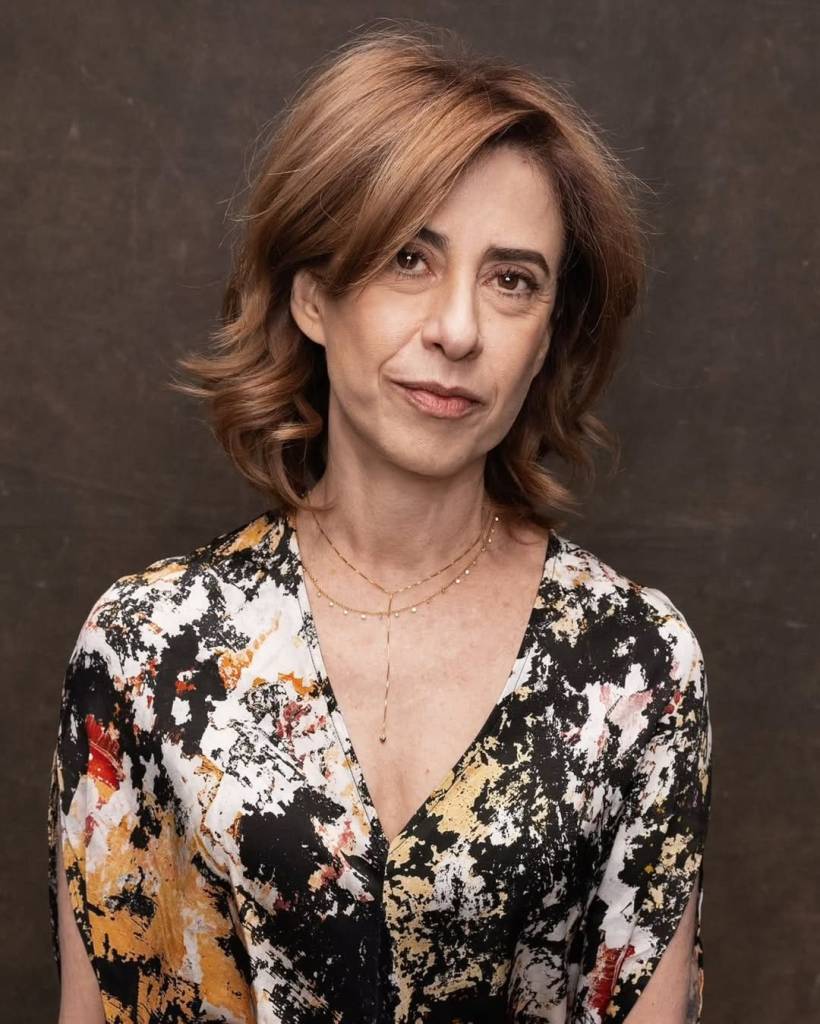 Imagem do visual de Fernanda Torres