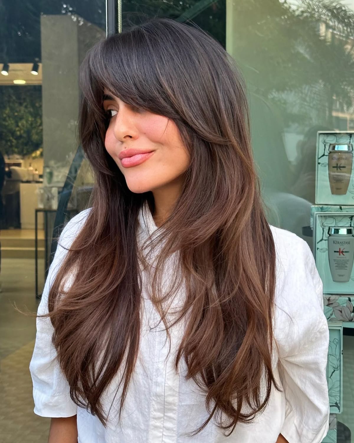 cabelo longo e liso em camadas