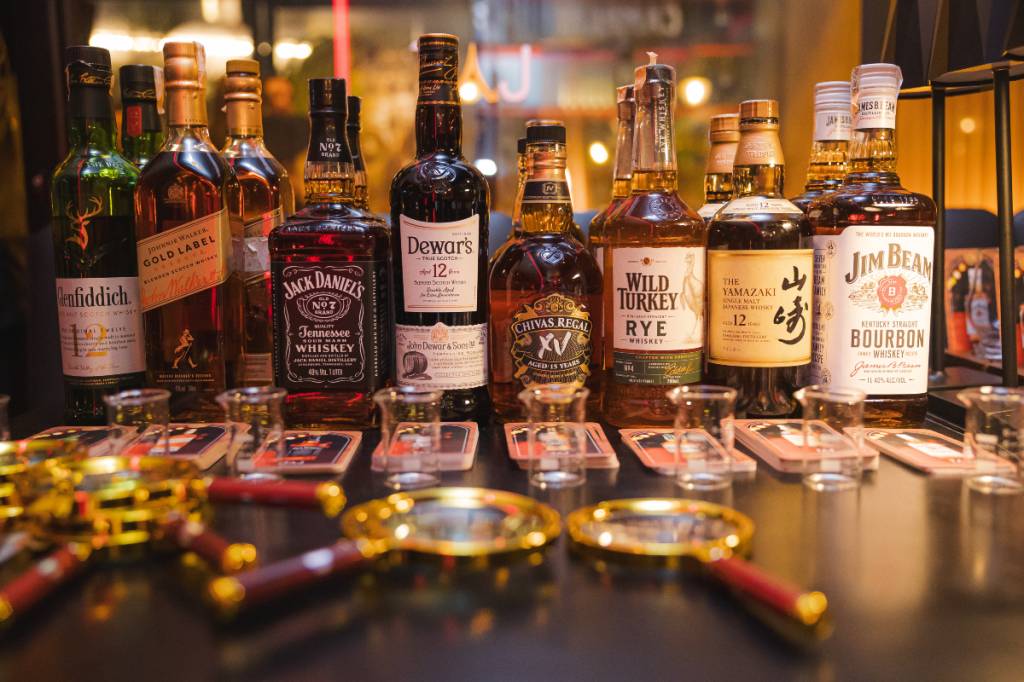 Como degustar uísque sozinho e descobrir novos sabores sem precisar de um sommelier