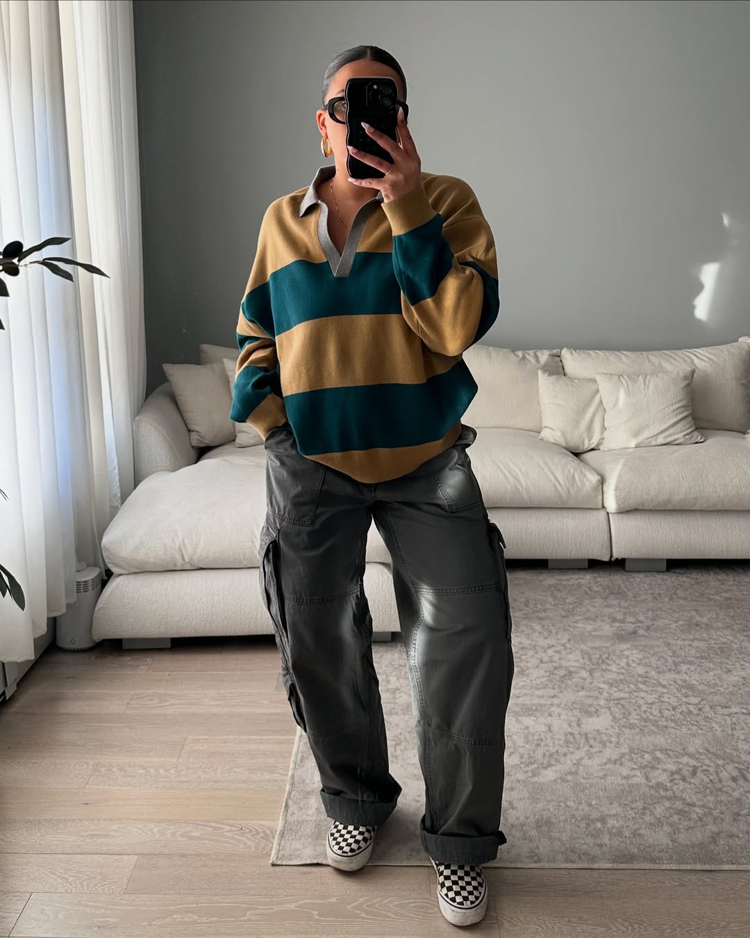 look com polo listrada oversized e cal&ccedil;a cargo