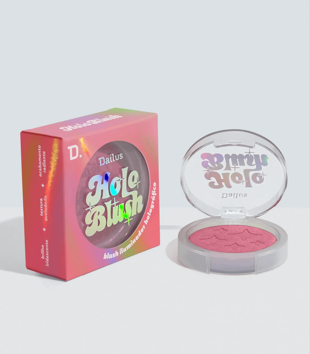 Blush iluminador Holo Ros&eacute; cria efeito hologr&aacute;fico na maquiagem